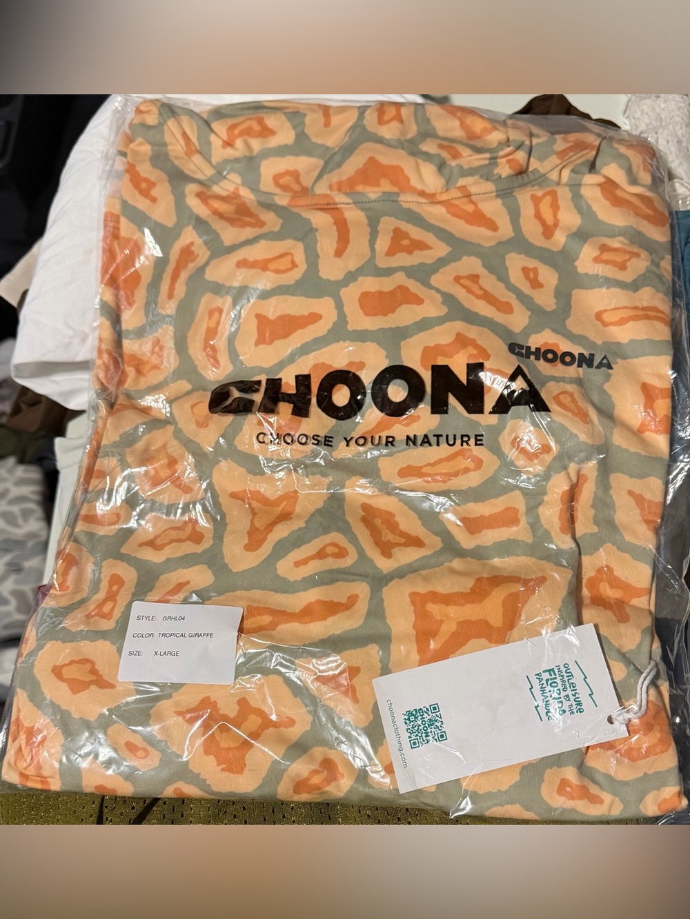 Choona Grayton Ultra-Lightweight Hoodie Tropical Giraffe Size XL $89.95